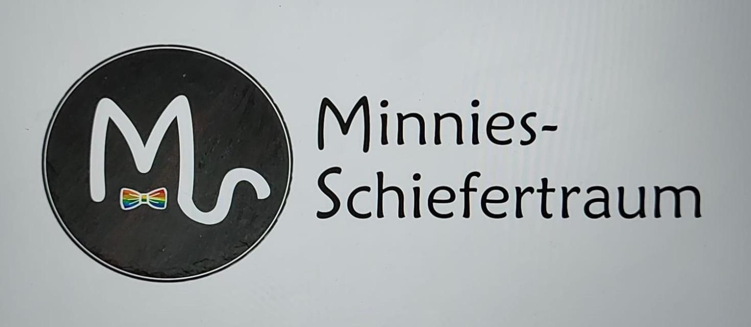 Ferienwohnung Minnies-Schiefertraum Brauneberg Esterno foto